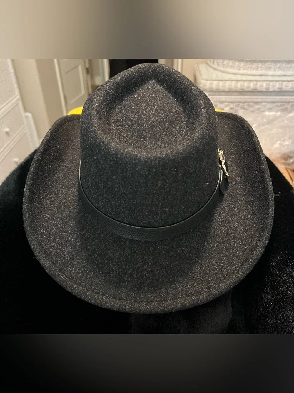 Vince Camuto Women’s Black Multi Felt Hat